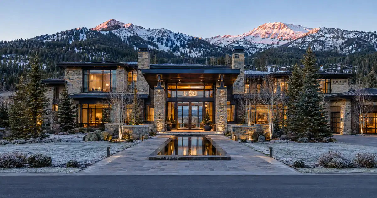 How to Handle a Flood Zone Home on a Super Jumbo Bank Statement Loan