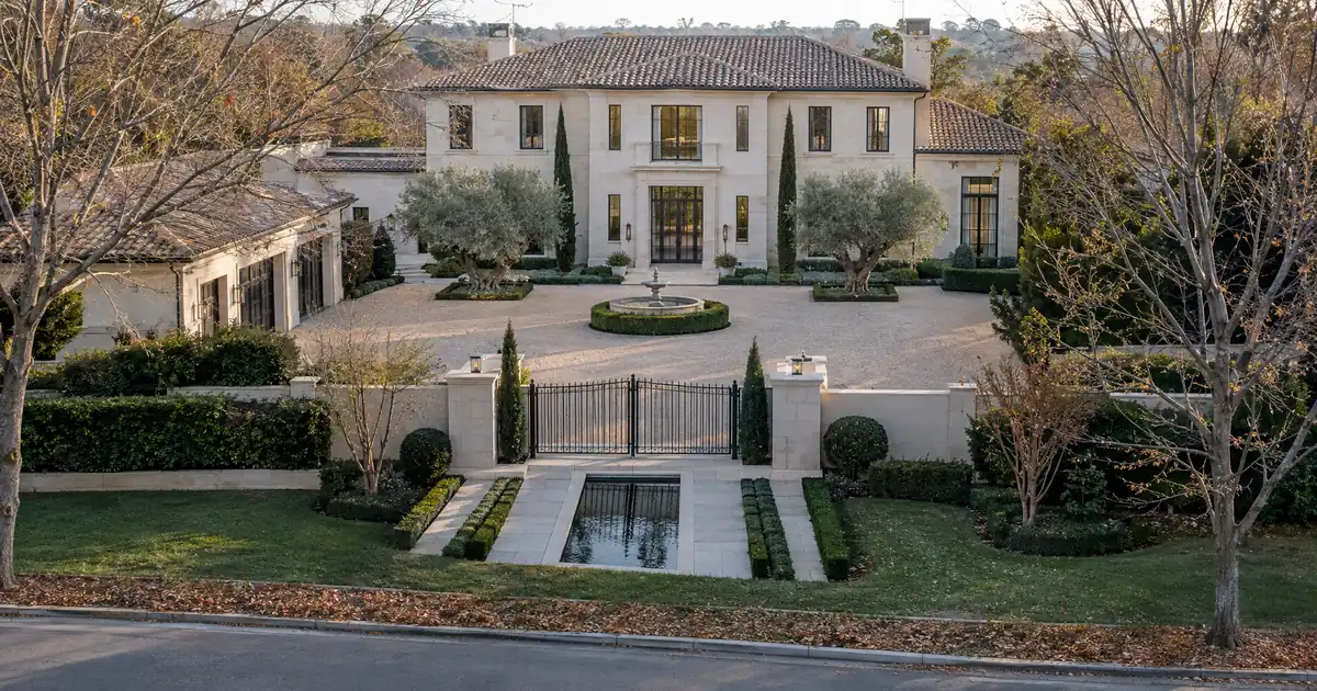 How a Luxury Investment Property DSCR Loan Works