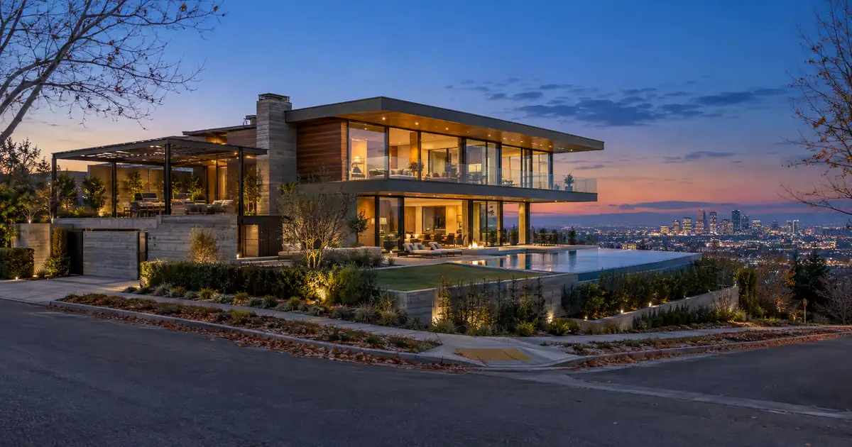 How a Malibu Luxury Rental DSCR Loan Works