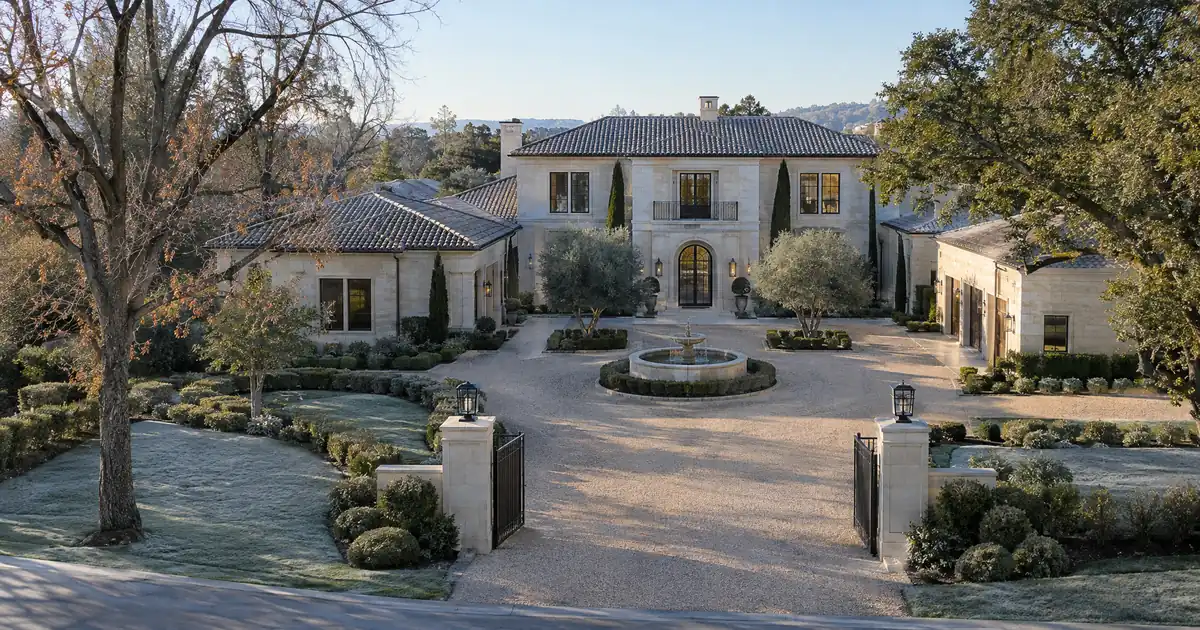 How Much a Super Jumbo DSCR Loan Lends Above the Standard Ceiling