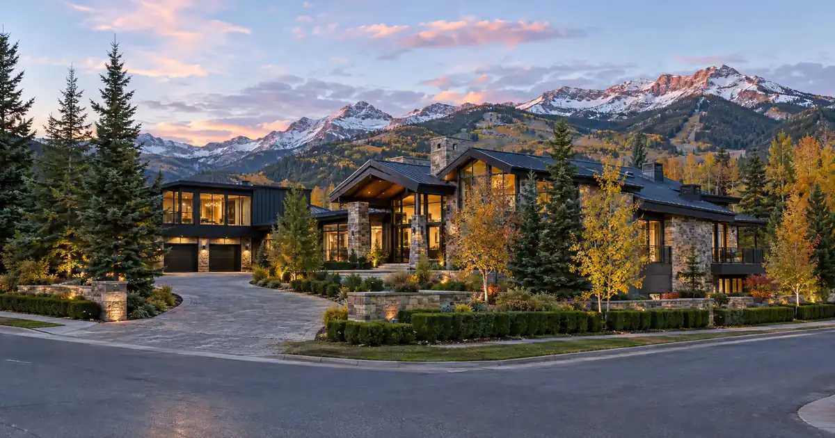 How Much a Post-Exit Founder Can Borrow on a $10M Luxury Rental