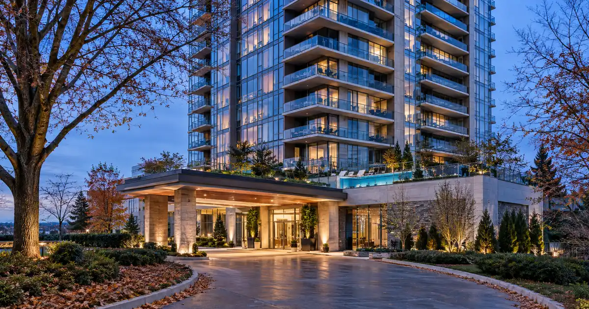 Can a Tower Condo Buyer Use a Super Jumbo DSCR on a Non-Warrantable Unit?