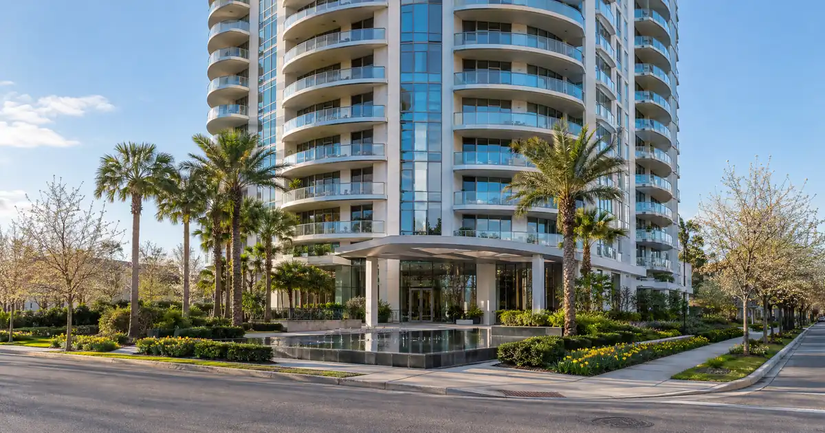 Can a Private-Bank Client Use Super Jumbo DSCR on a Non-Warrantable Condo?