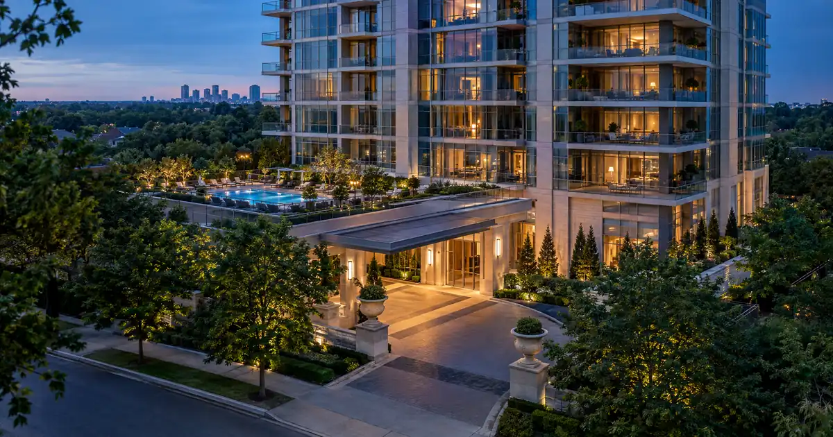 Super Jumbo DSCR vs Bank Statement on a Non-Warrantable Luxury Condo