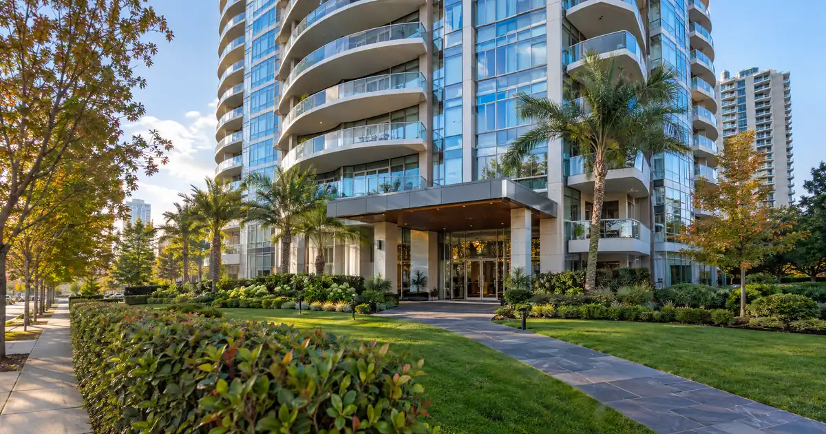 How Non-Warrantable Condo DSCR Trust Collateral and Guaranty Requirements Work
