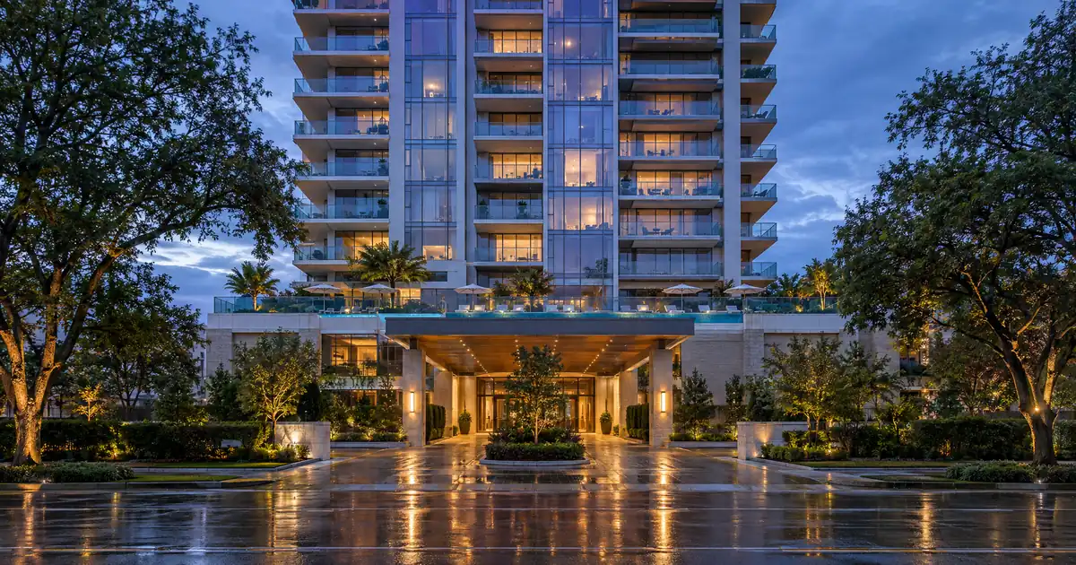 How Non-Warrantable Luxury Condo STR Exposure Rules Work for Super Jumbo DSCR