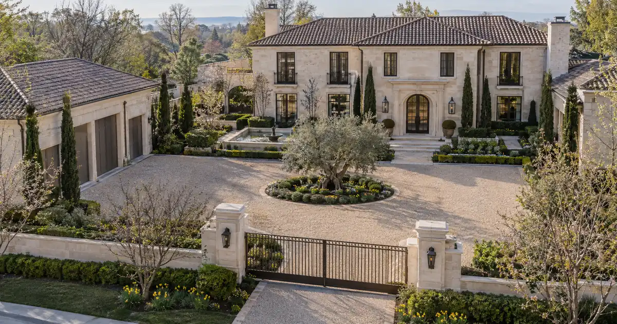 How to Support a Luxury Airbnb Appraisal for Super Jumbo DSCR