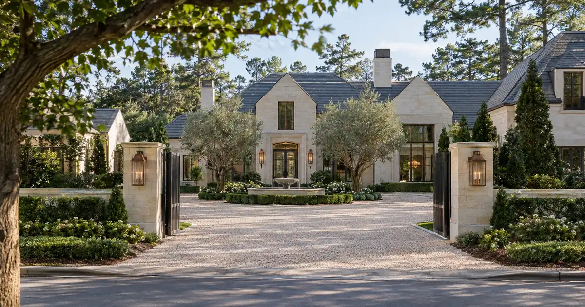 How a Luxury Rental DSCR Loan Works in Atlanta