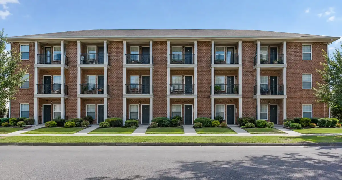 How to Choose a DSCR Lender for a 5 to 10 Unit Property