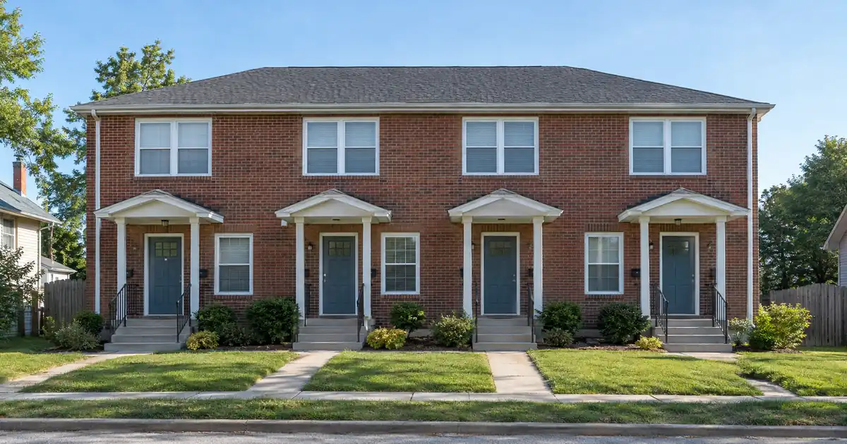 Is a DSCR Loan Better Than a Bank Commercial Loan on a Fourplex?