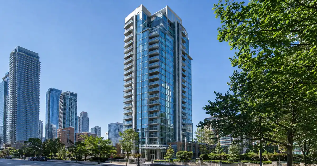 How to Finance a Non-Warrantable Luxury Tower With a Super Jumbo DSCR Loan