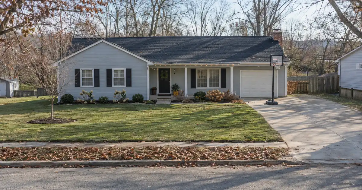 Can a Small-Town Home Get a Conventional Loan With Few Comps?