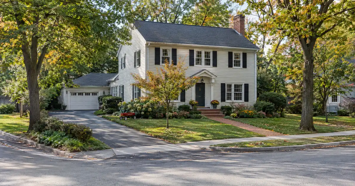 Does a VA Loan Require Cash Reserves on a Single-Family Home?