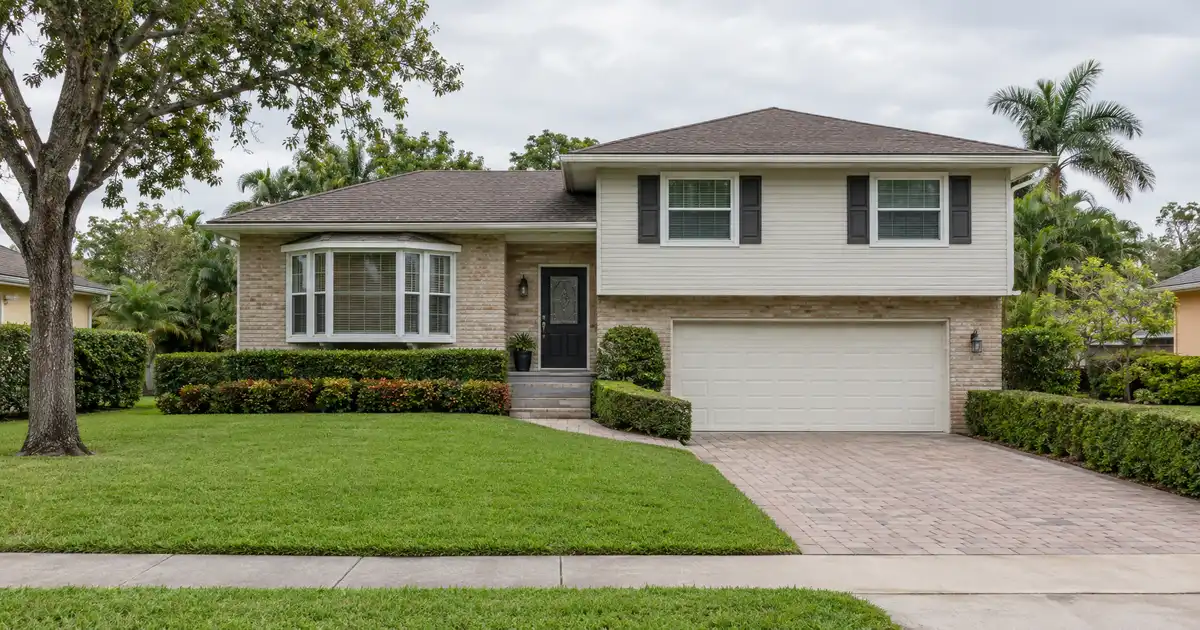 Conventional loans in Homestead, Florida — conforming mortgage with a low down payment