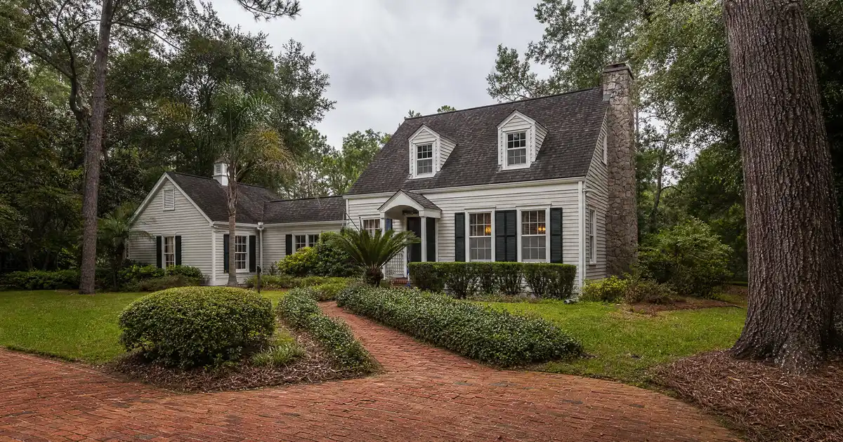Cash-out refinance in Homosassa Springs, Florida — home equity into cash