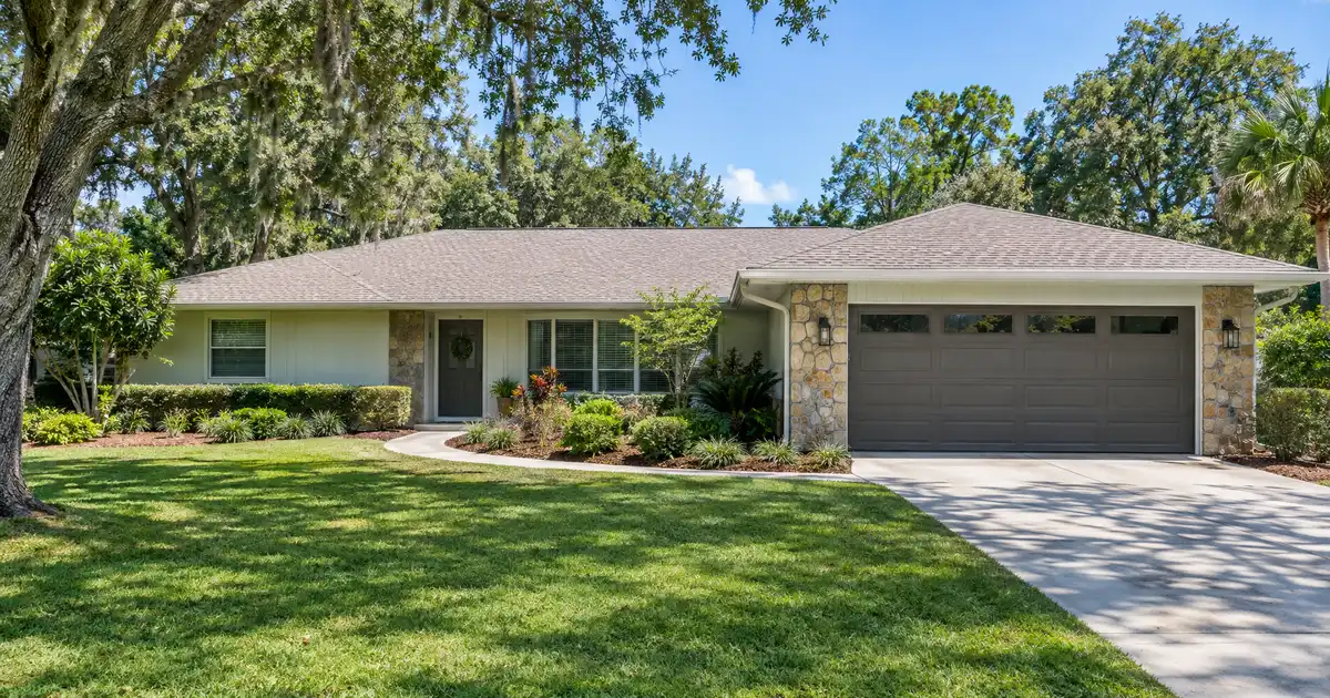 Mortgage refinance in Homosassa Springs, Florida — a better loan on the same home