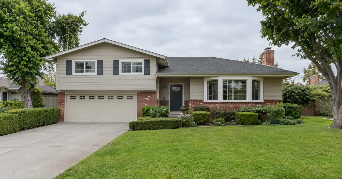 Conventional loans in Huntington Park, California — conforming mortgage with a low down payment