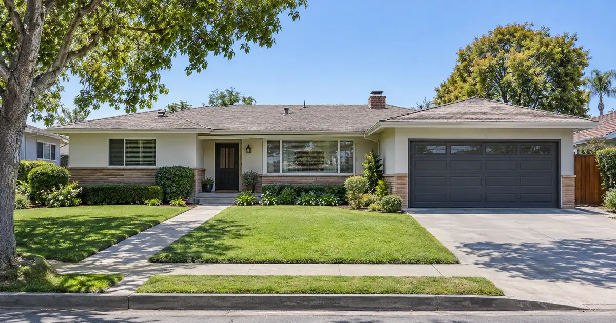 Mortgage refinance in Huntington Park, CA — a better loan on the same home