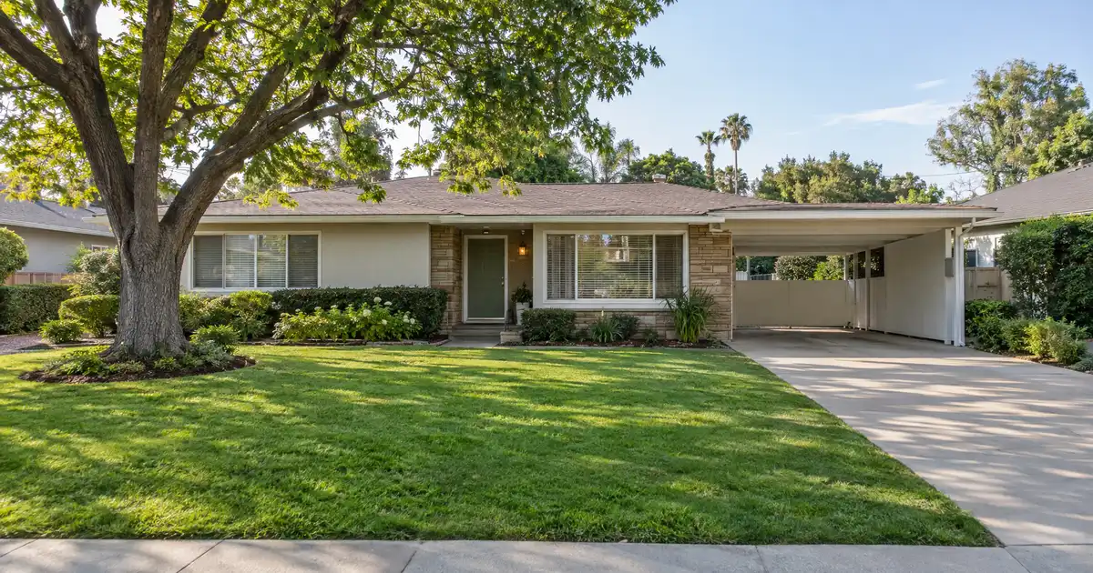 Conventional loans in Inglewood, California — conforming mortgage with a low down payment