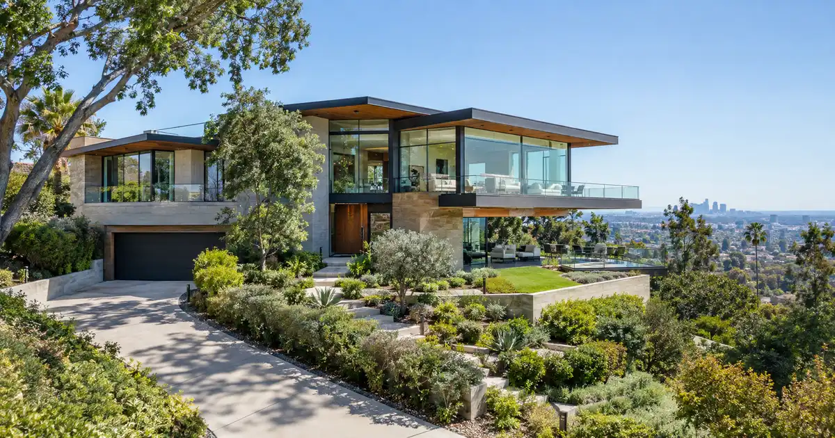 Jumbo cash-out refinance in Inglewood, California — equity above the conforming limit into cash