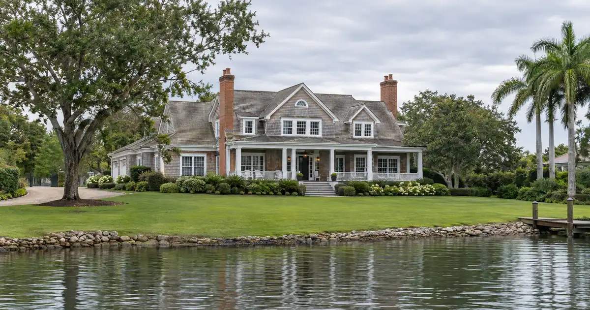 Jumbo cash-out refinance in Kendall, Florida — equity above the conforming limit into cash