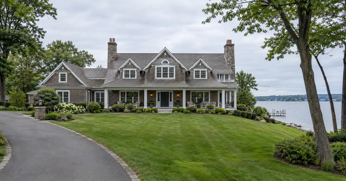 Jumbo cash-out refinance in Kentwood, Michigan — equity above the conforming limit into cash