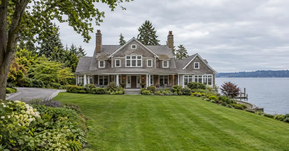 Jumbo cash-out refinance in Kirkland, Washington — equity above the conforming limit into cash