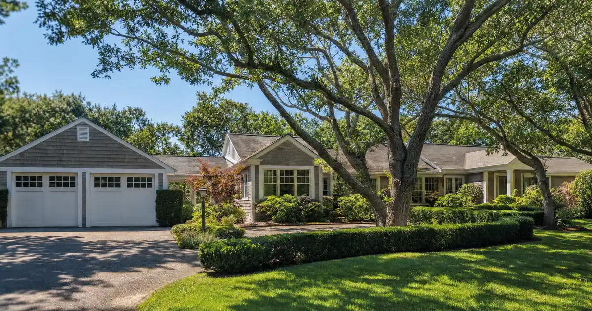 Cash-out refinance in Kitty Hawk, North Carolina — home equity into cash