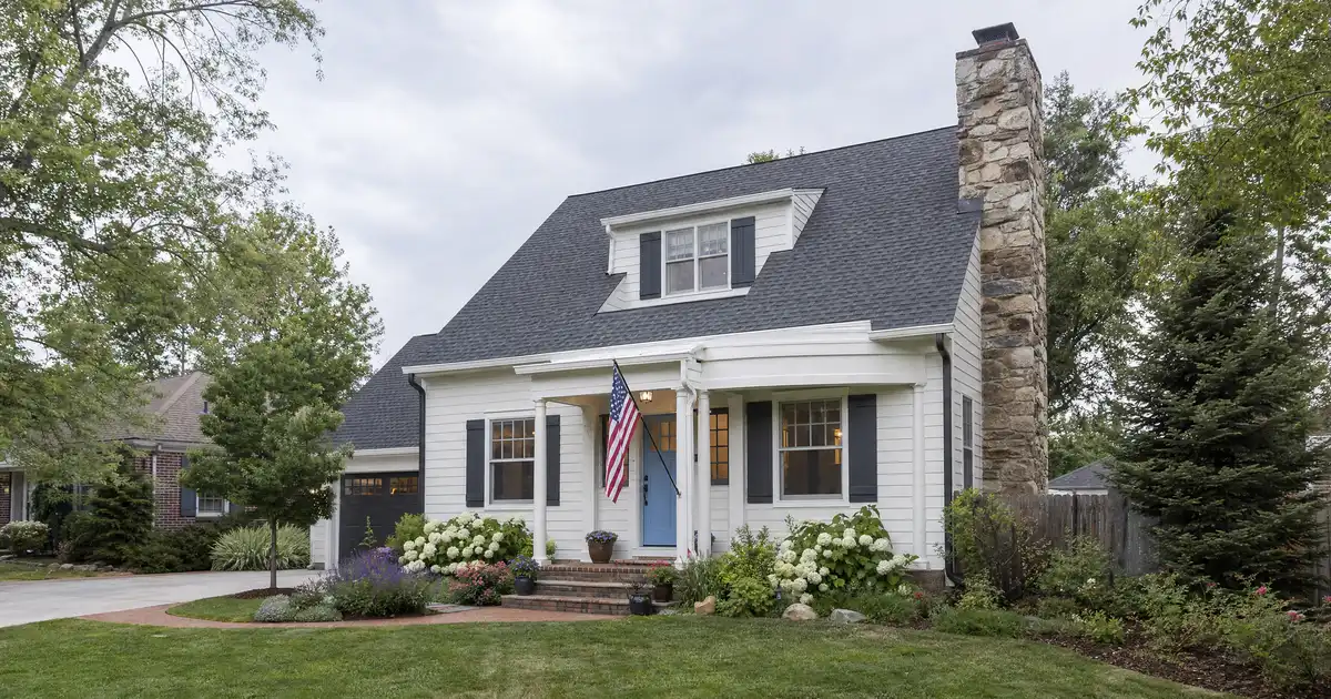 VA cash-out refinance in Lakewood, Colorado — home equity into cash for veterans