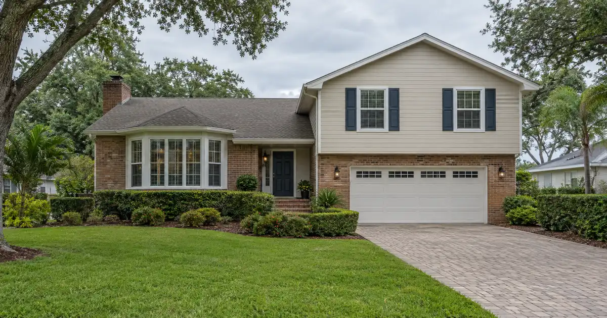 Conventional loans in Lakewood Ranch, Florida — conforming mortgage with a low down payment