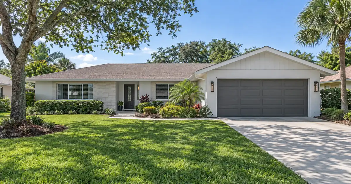 Mortgage refinance in Lakewood Ranch, Florida — a better loan on the same home