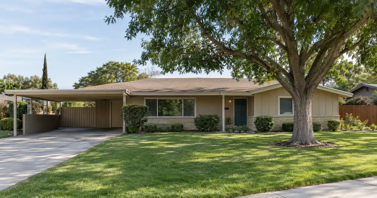 Conventional loans in Lancaster, California — conforming mortgage with a low down payment