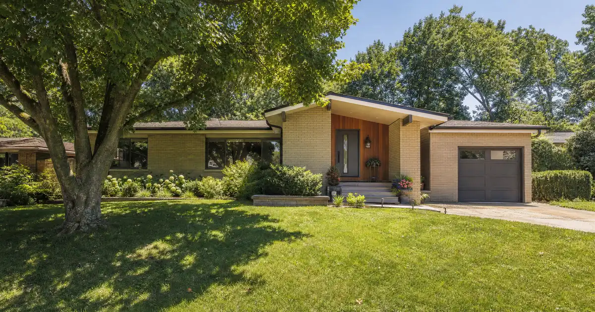 FHA cash-out refinance in Lansing, Michigan — home equity into cash