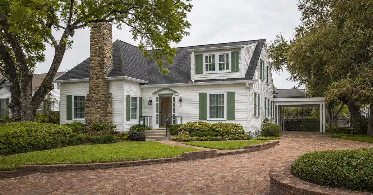 Cash-out refinance in Laredo, Texas — home equity into cash