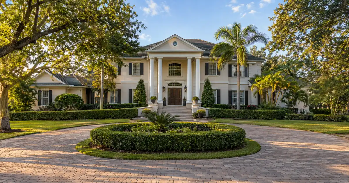 Jumbo cash-out refinance in Lauderhill, Florida — equity above the conforming limit into cash