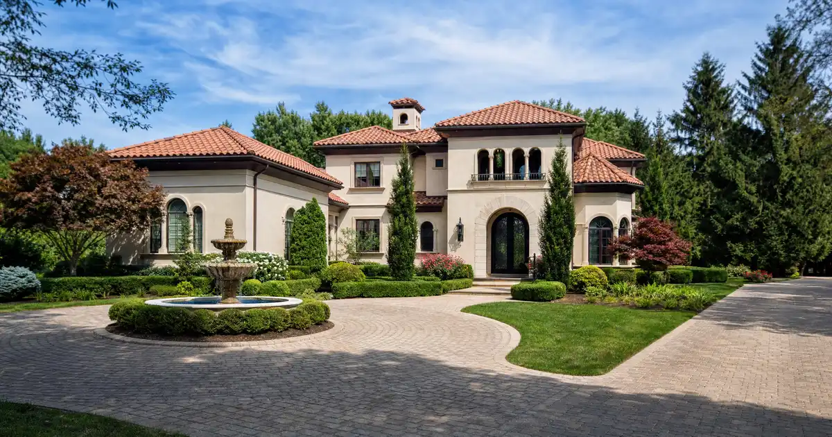 Jumbo loans in Livonia, Michigan — financing above the conforming limit