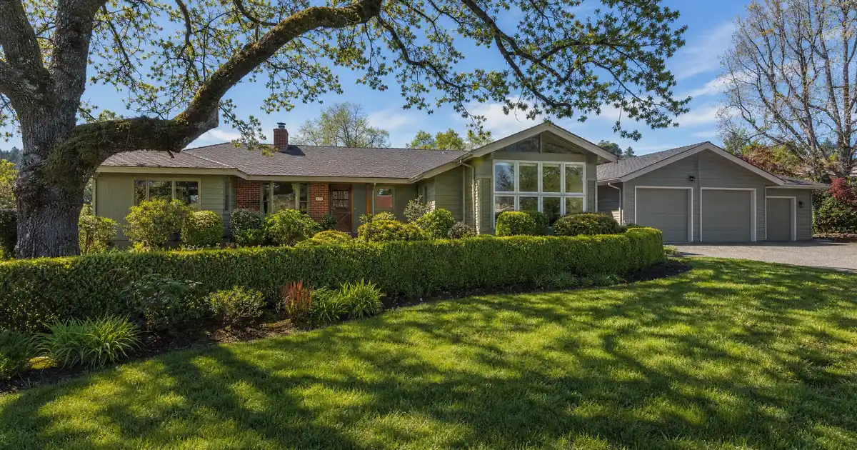 Cash-out refinance in Longview, Washington — home equity into cash