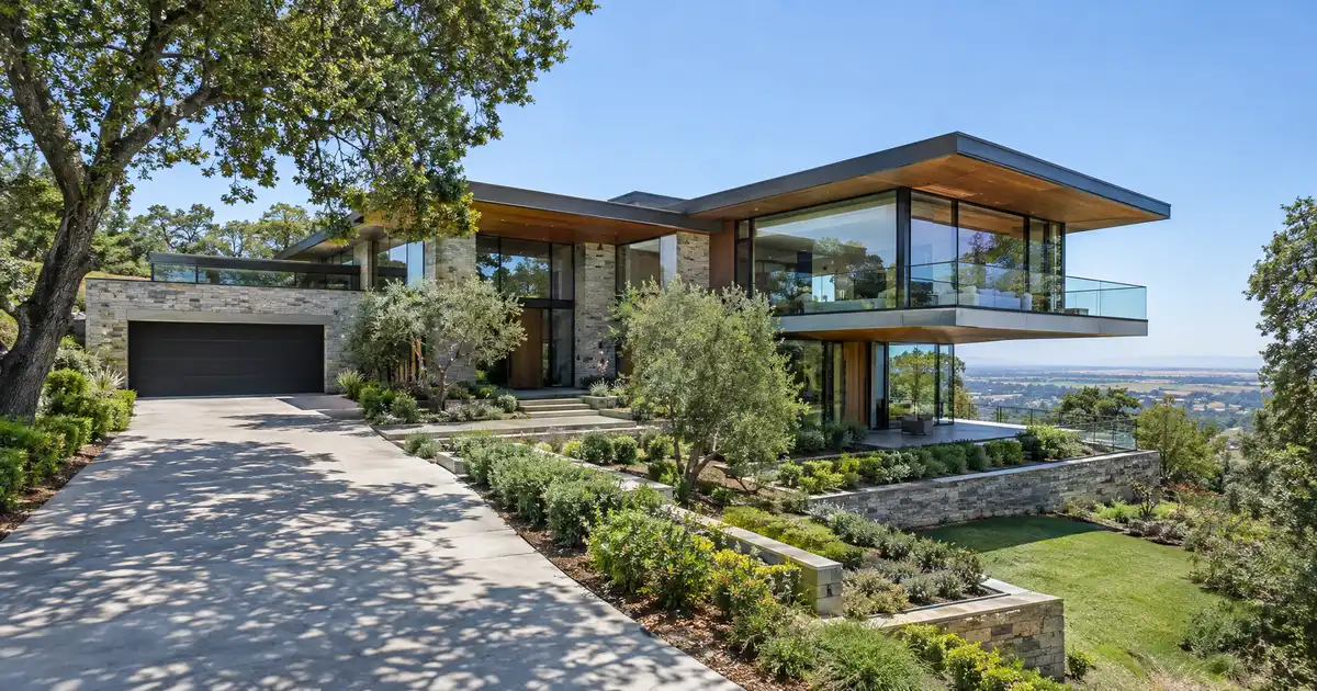 Jumbo cash-out refinance in Merced, California — equity above the conforming limit into cash
