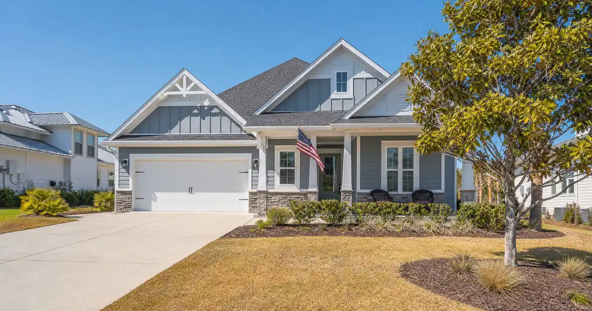 VA loans in Miramar Beach, Florida — no down payment for veterans