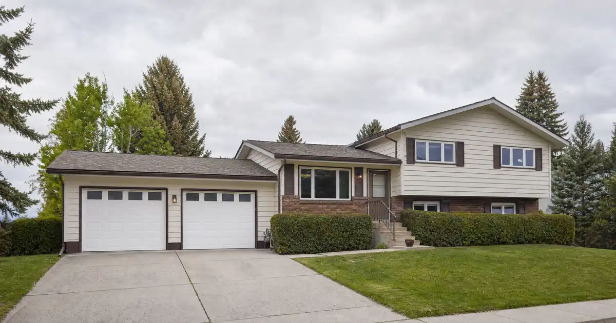 FHA cash-out refinance in Montana — home equity into cash