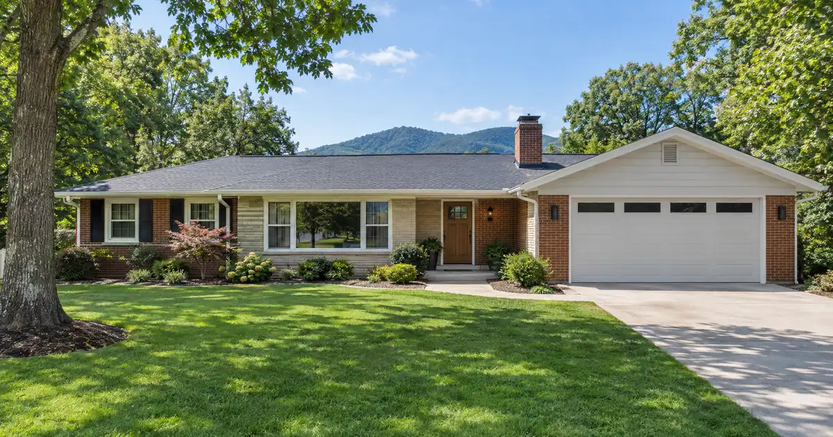 Mortgage refinance in Morganton, North Carolina — a better loan on the same home