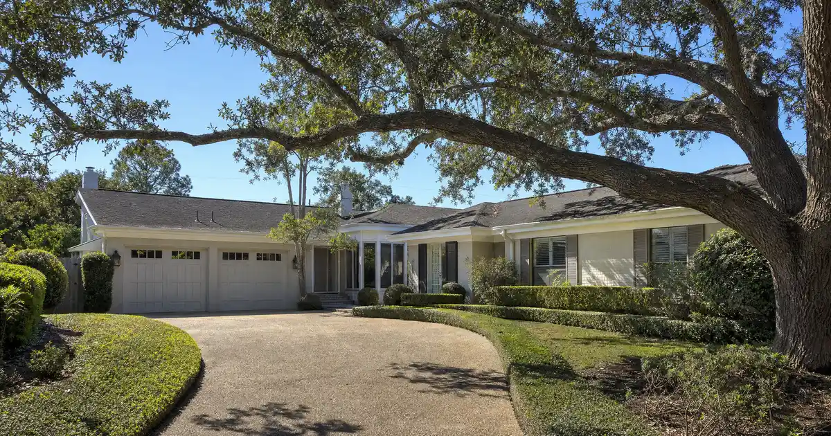 Cash-out refinance in Orange Beach, Alabama — home equity into cash