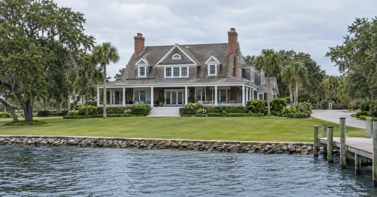 Jumbo cash-out refinance in Ormond Beach, Florida — equity above the conforming limit into cash