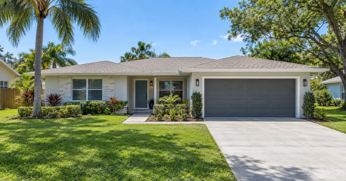 Mortgage refinance in Palm Bay, Florida — a better loan on the same home