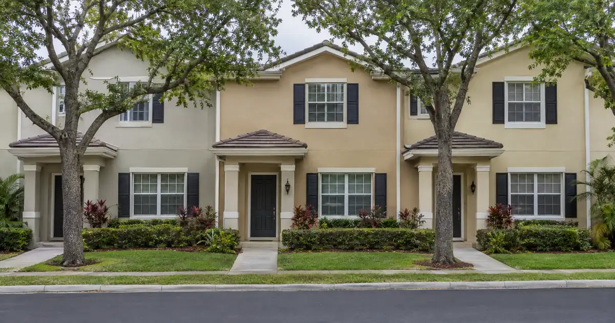 DSCR HELOC in Pembroke Pines, Florida — rental property equity line