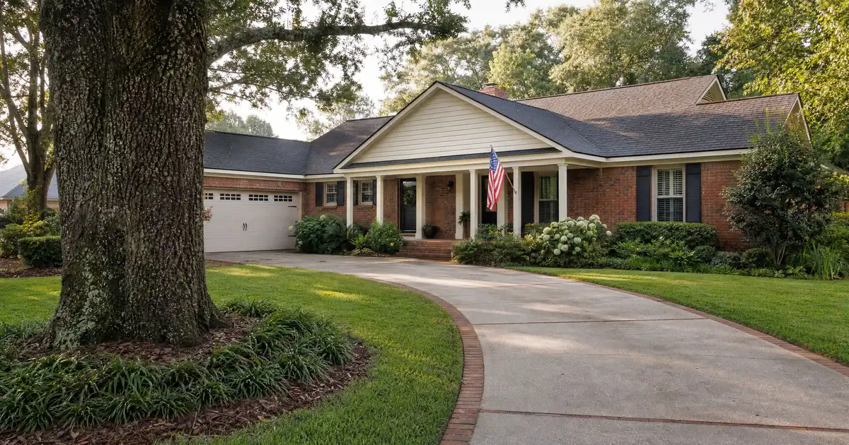 VA loans in Pensacola, Florida — no down payment for veterans