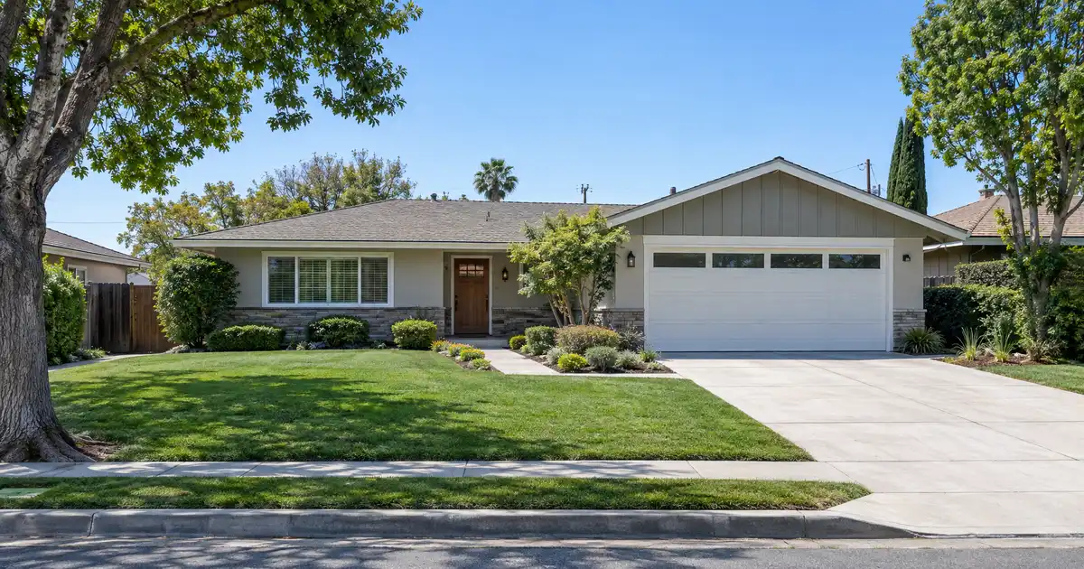 Mortgage refinance in Pico Rivera, California — a better loan on the same home