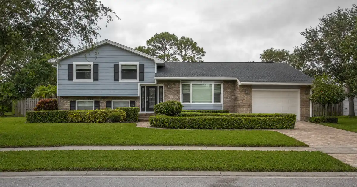 Conventional loans in Port St. Lucie, Florida — conforming mortgage with a low down payment