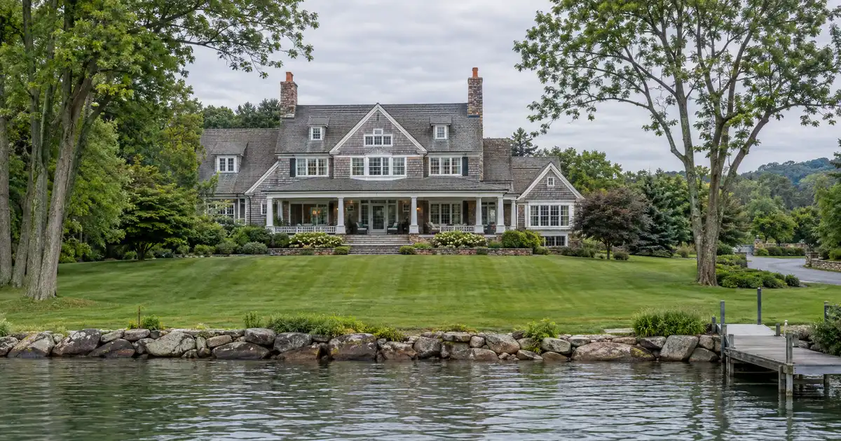 Jumbo cash-out refinance in Reading, Pennsylvania — equity above the conforming limit into cash