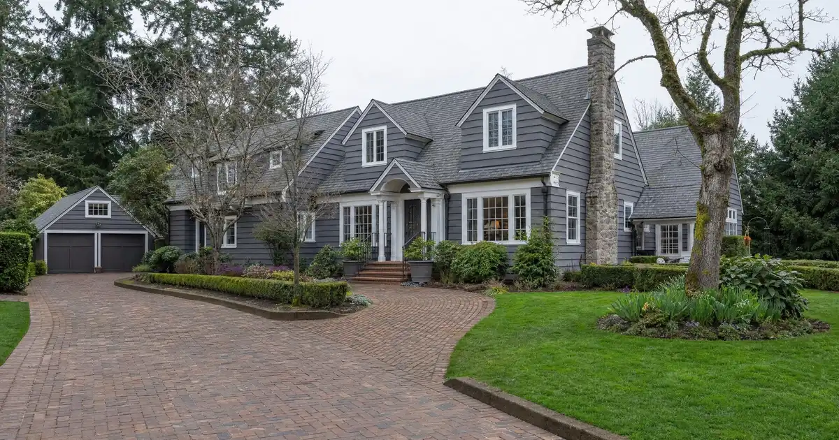 Cash-out refinance in Renton, Washington — home equity into cash